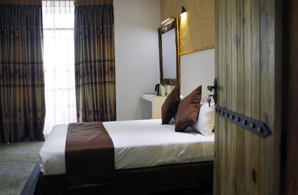 The Tenth Hotel เอลลา ห้อง รูปภาพ