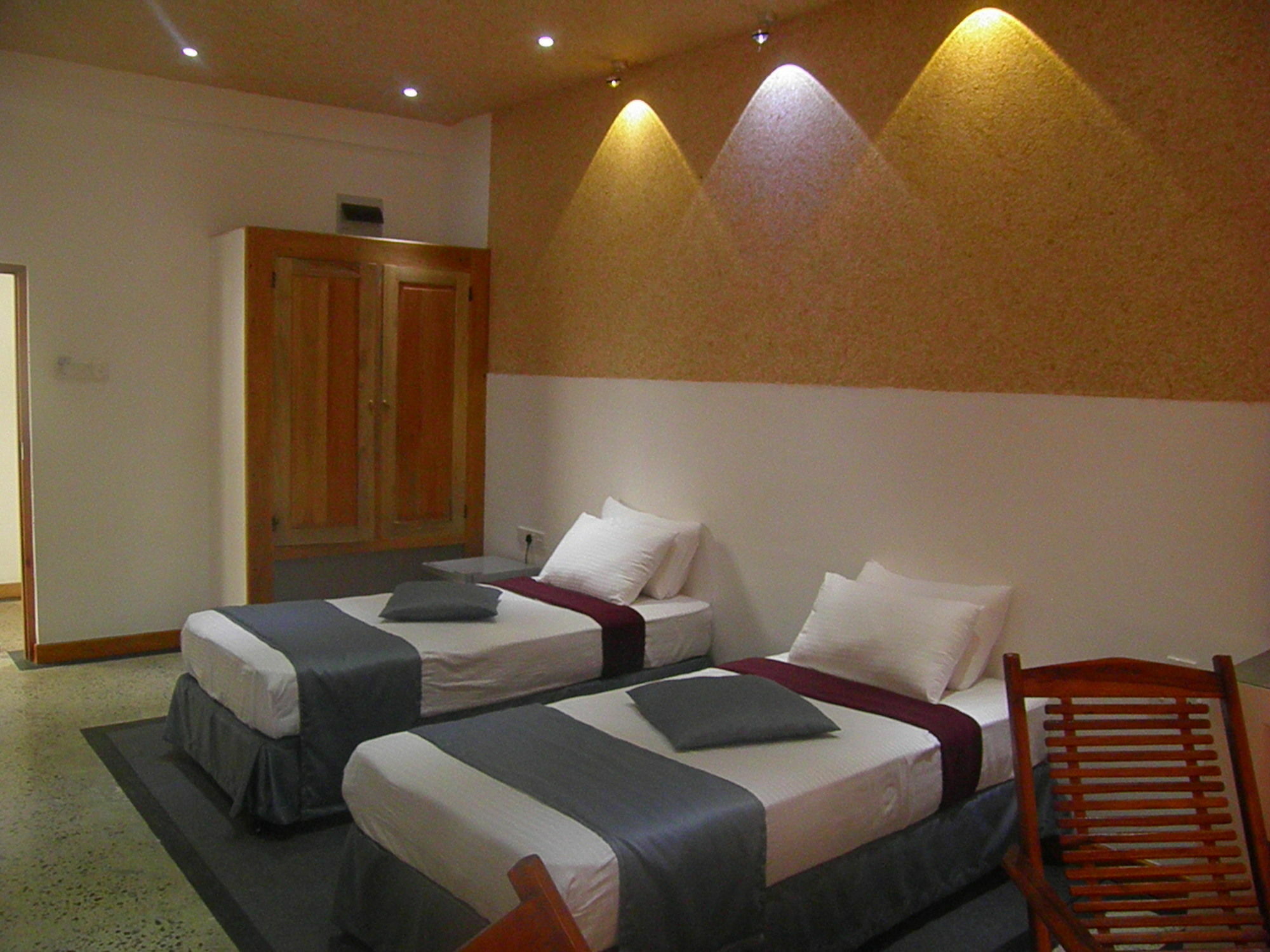 The Tenth Hotel เอลลา ภายนอก รูปภาพ